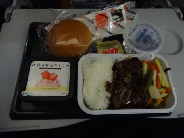 機内食1回目 その2 機内食1回目 その2