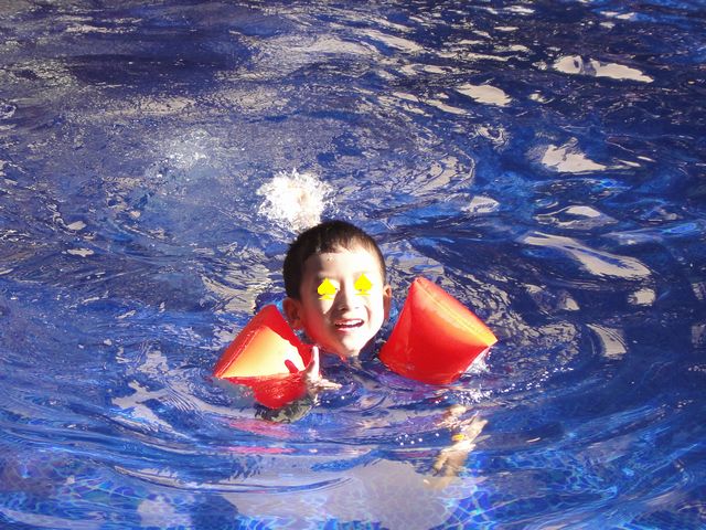 ホテル プール その1